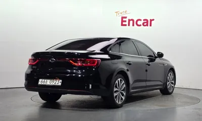 Renault-KoreaSamsung SM6 2016, 106598 км, за 3575.37 USD