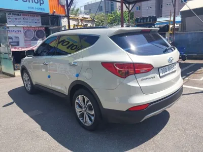 Hyundai Santafe 2013, 146565 км, за 5552.62 USD