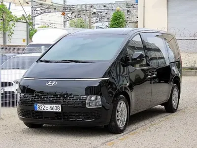 Hyundai Staria 2025, 50605 км, за 17516.44 USD