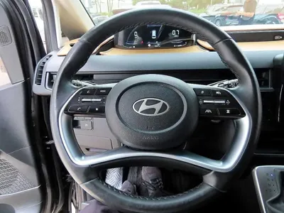 Hyundai Staria 2025, 50605 км, за 17499.36 USD - фото 8