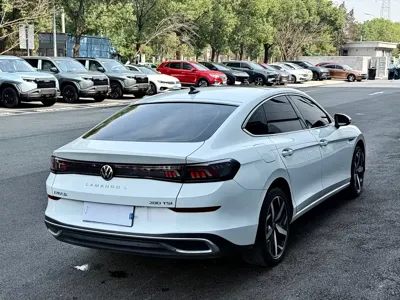 Volkswagen Lamando 2022, 16000 км, за 7125.66 USD - фото 13