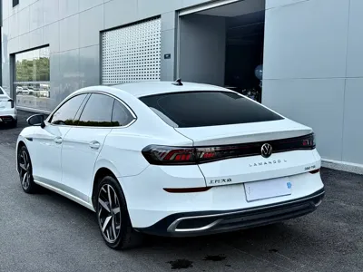 Volkswagen Lamando 2022, 16000 км, за 7125.66 USD - фото 15