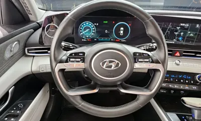 Hyundai Avante 2021, 112279 км, за 10076.05 USD - фото 13