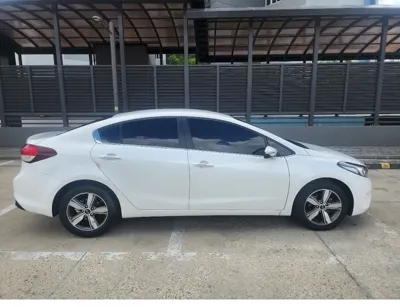 Kia K3 2018, 119800 км, за 3872.92 USD