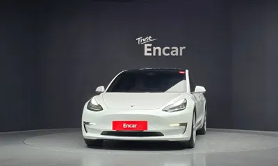 Tesla Model 3 2020, 186969 км, за 15622.95 USD