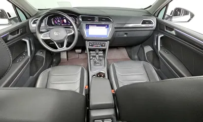 Volkswagen Tiguan 2021, 80208 км, за 19337.73 USD - фото 7