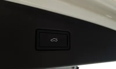 Volkswagen Tiguan 2021, 80208 км, за 19337.73 USD - фото 20