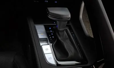 Hyundai Avante 2024, 51704 км, за 12552.89 USD - фото 9