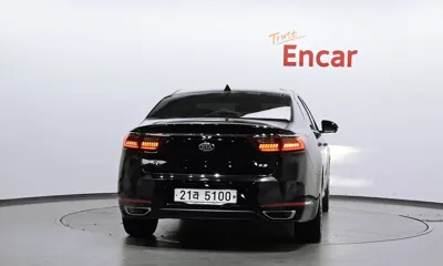 Kia K7 2017, 66861 км, за 11192.04 USD
