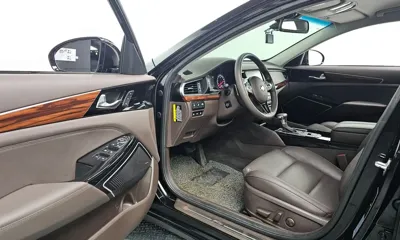 Kia K7 2017, 66861 км, за 11192.04 USD - фото 11