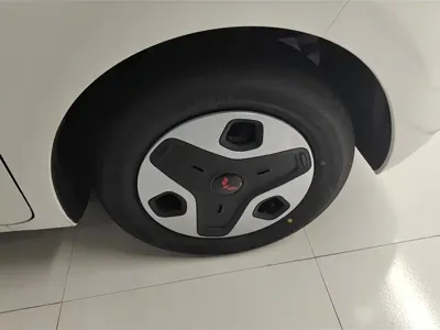 Wuling Zhiguang EV 2026, 100 км, за 8118.43 USD - фото 6