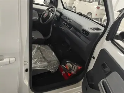 Wuling Zhiguang EV 2026, 100 км, за 8118.43 USD - фото 8