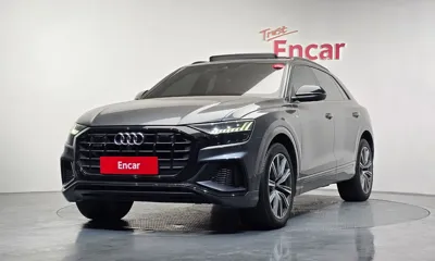 Audi Q8 · 2021 год