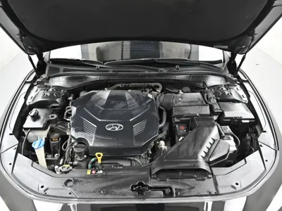 Hyundai Grandeur 2017, 97063 км, за 9641.7 USD - фото 6