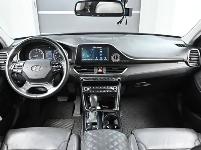 Hyundai Grandeur 2017, 97063 км, за 9641.7 USD - фото 7