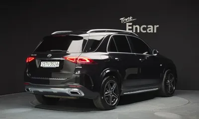 Mercedes-Benz GLE-Class 2020, 64172 км, за 38354.01 USD