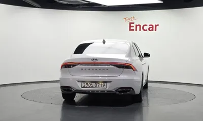 Hyundai Grandeur 2022, 193826 км, за 9745 USD