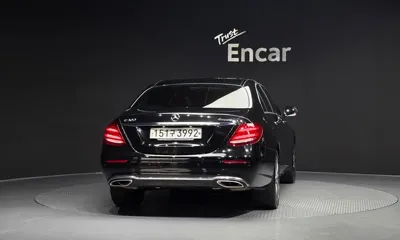 Mercedes-Benz E-Class 2019, 88213 км, за 16804.52 USD