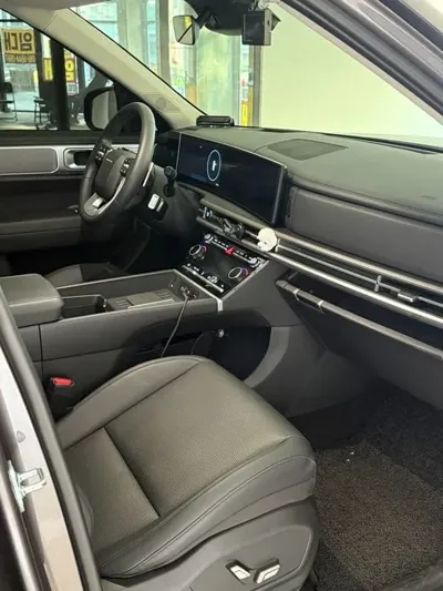 Hyundai Santafe 2025, 5241 км, за 19278.13 USD - фото 8
