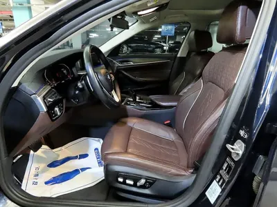 BMW 5-Series 2020, 93000 км, за 16214.1 USD - фото 6