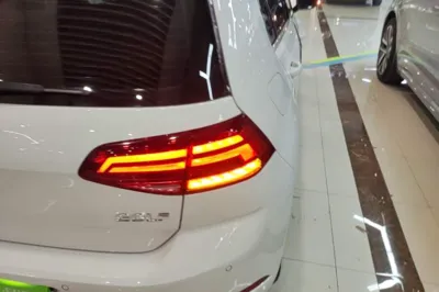 Volkswagen Golf Pure Electric 2020, 76900 км, за 9106 USD - фото 9