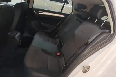 Volkswagen Golf Pure Electric 2020, 76900 км, за 9106 USD - фото 25
