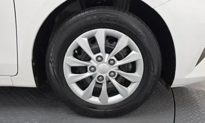 Kia K3 2022, 38279 км, за 10336.08 USD - фото 21
