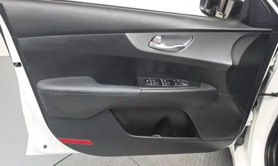 Kia K3 2022, 38279 км, за 10336.08 USD - фото 24