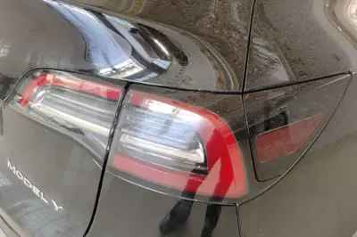 Tesla Model Y 2021, 47200 км, за 24731 USD - фото 9
