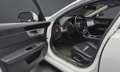 Jaguar XF 2016, 152158 км, за 3275.57 USD - фото 10