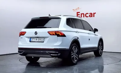 Volkswagen Tiguan 2022, 46761 км, за 17839.44 USD