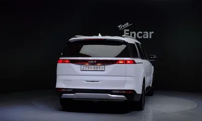 Kia Canival 2023, 90568 км, за 15698.89 USD