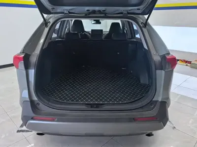 Toyota RAV4 2020, 49300 км, за 14690.05 USD