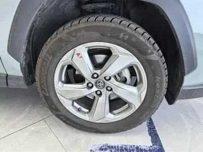 Toyota RAV4 2020, 49300 км, за 14690.05 USD - фото 6