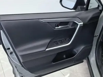 Toyota RAV4 2020, 49300 км, за 14690.05 USD - фото 7