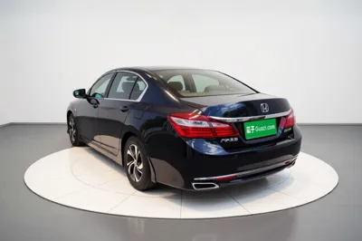 Honda Accord 2016, 67000 км, за 12247 USD