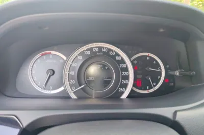 Honda Accord 2016, 67000 км, за 12247 USD - фото 10