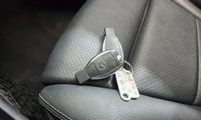 Mercedes-Benz C-Class 2016, 52115 км, за 10174.61 USD - фото 15