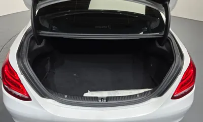 Mercedes-Benz C-Class 2016, 52115 км, за 10174.61 USD - фото 17
