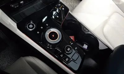 Kia Sportage 2022, 98469 км, за 17275.35 USD - фото 9