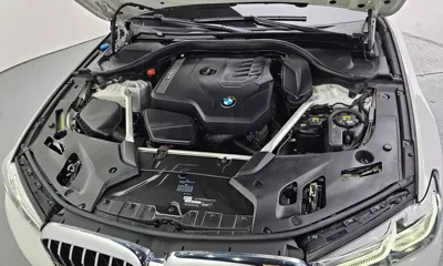 BMW 5-Series 2021, 38806 км, за 22297.33 USD - фото 6