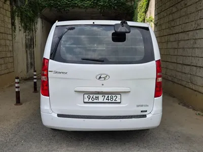 Hyundai Starex 2014, 258048 км, за 3041.48 USD