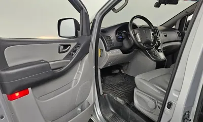 Hyundai Starex 2021, 243658 км, за 6837.27 USD - фото 10