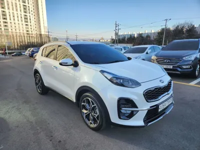 Kia Sportage 2021, 48592 км, за 11246.18 USD