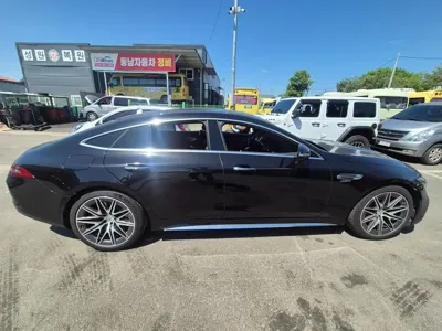 Mercedes-Benz AMG GT 2024, 33941 км, за 40768.82 USD