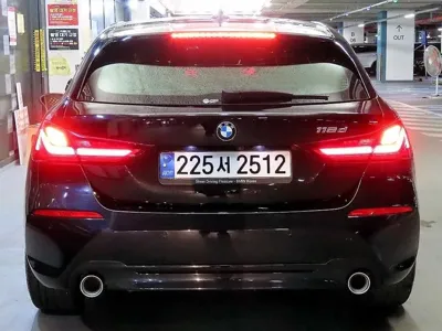 BMW 1-Series 2021, 36648 км, за 15754.23 USD
