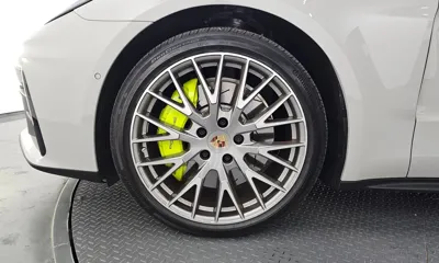 Porsche Panamera 2025, 2011 км, за 138815.54 USD
