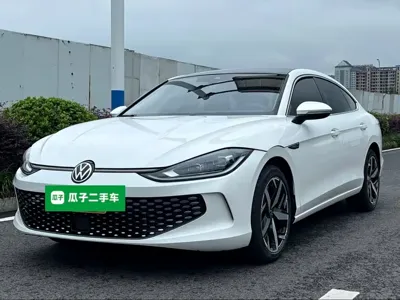 Volkswagen Lamando 2022, 45800 км, за 13022.11 USD