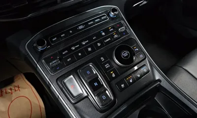 Hyundai Santafe 2022, 79830 км, за 15229.09 USD - фото 9