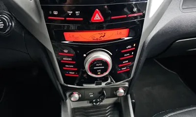 KG_Mobility_Ssangyong TIBOLI 2016, 169841 км, за 3158.17 USD - фото 29